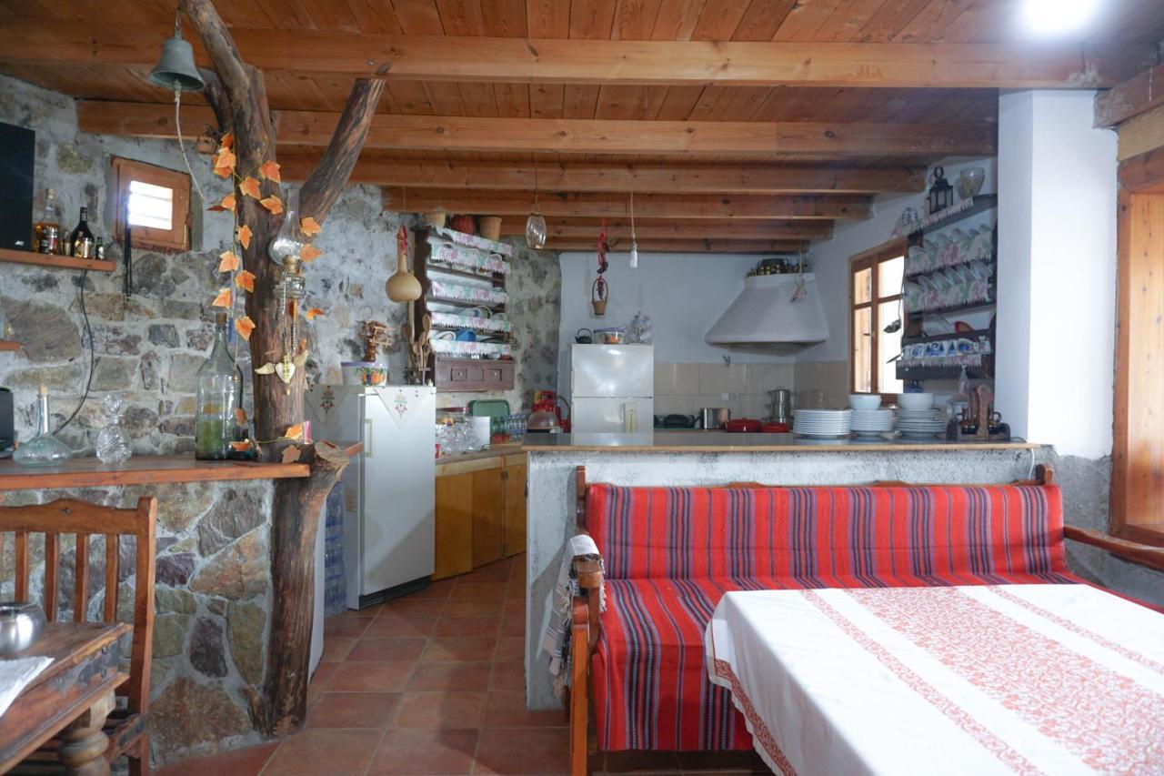 Villa Porto Lassea à Kaloi Limenes Extérieur photo